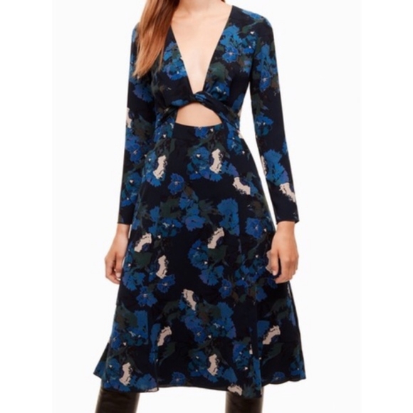 Aritzia Dresses & Skirts - Aritzia Wilfred Aubagne Dress
